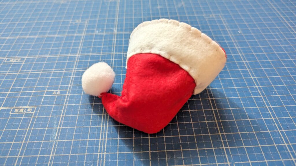 santahat2-19