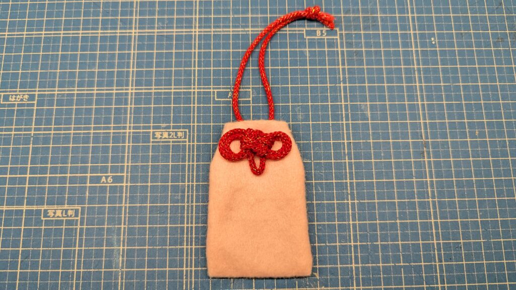 omamoripouch-32